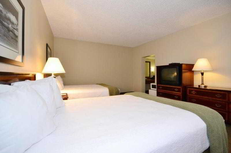 فندق Dinosaur Inn & Suites