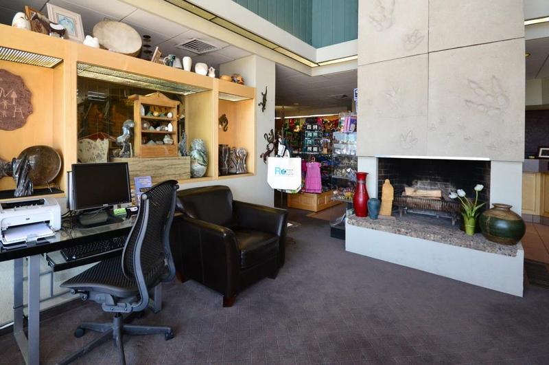 فندق Dinosaur Inn & Suites