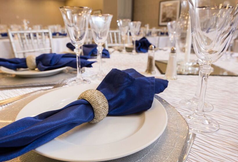 Doubletree By Hilton Hotel Laurel