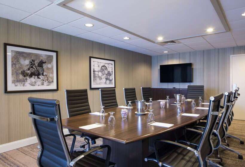 Doubletree By Hilton Hotel Laurel