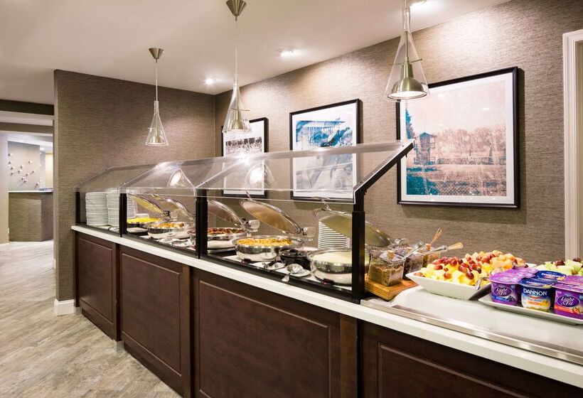 Doubletree By Hilton Hotel Laurel