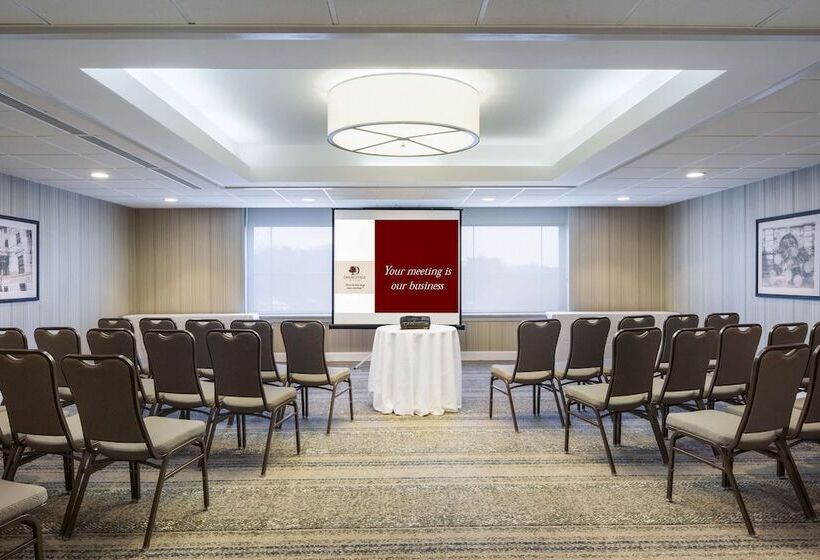 Doubletree By Hilton Hotel Laurel