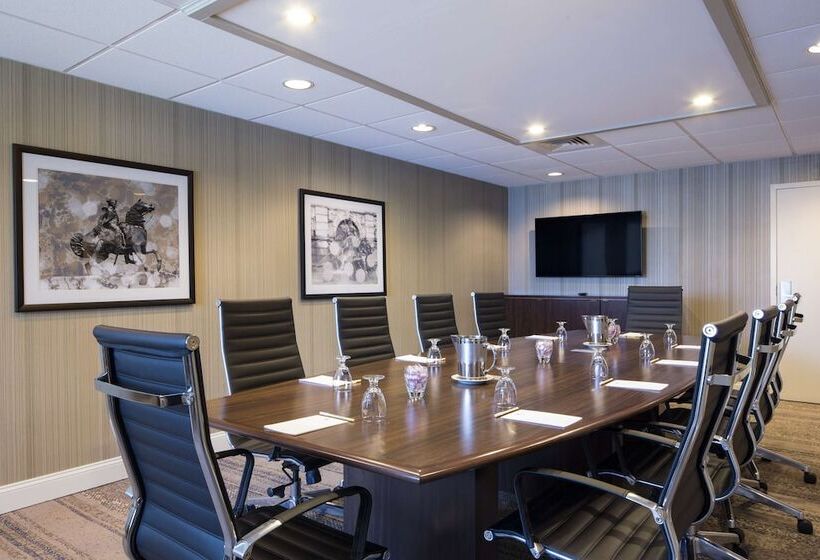 Doubletree By Hilton Hotel Laurel