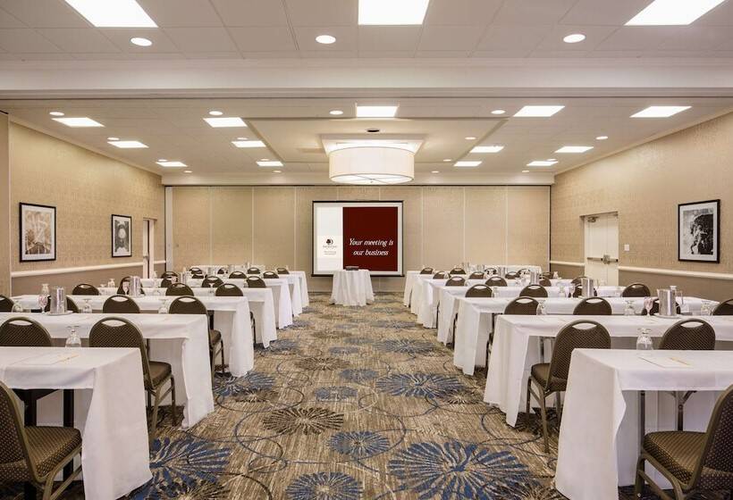 Doubletree By Hilton Hotel Laurel