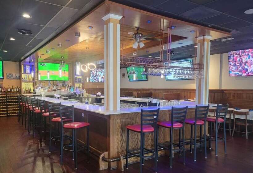 Doubletree By Hilton Hotel Laurel