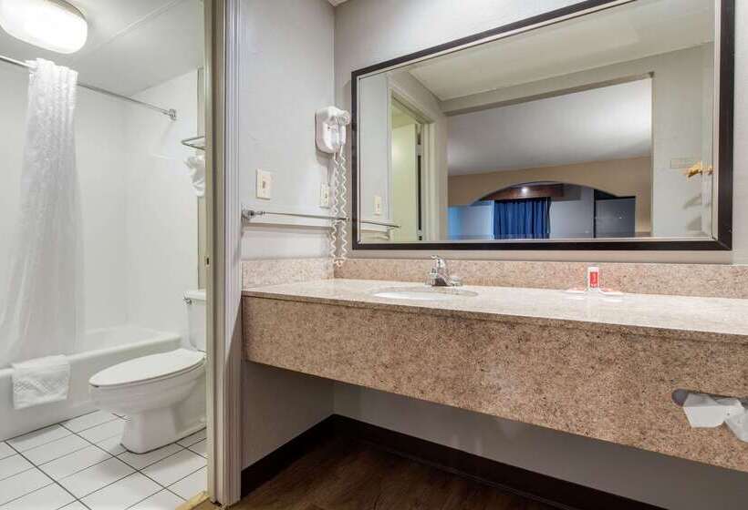 ホテル Econo Lodge