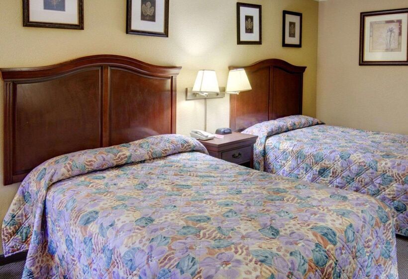 هتل Rodeway Inn Conference Center El Dorado