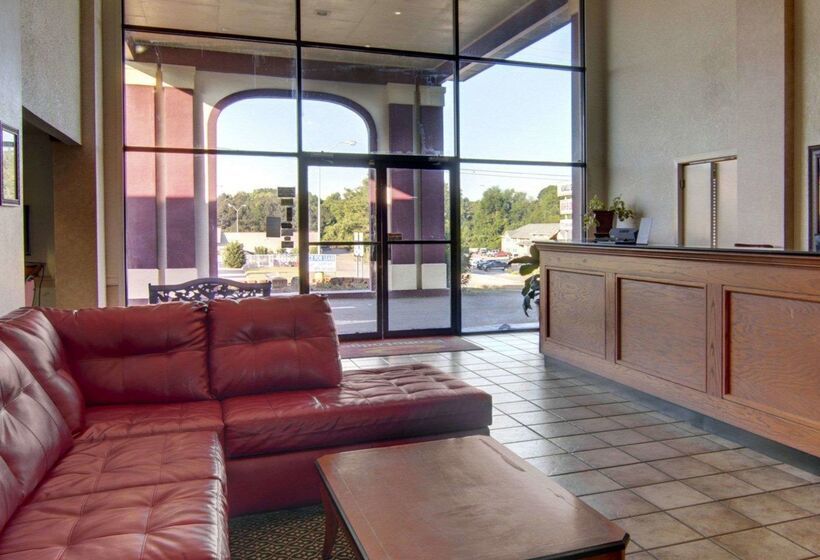 هتل Rodeway Inn Conference Center El Dorado