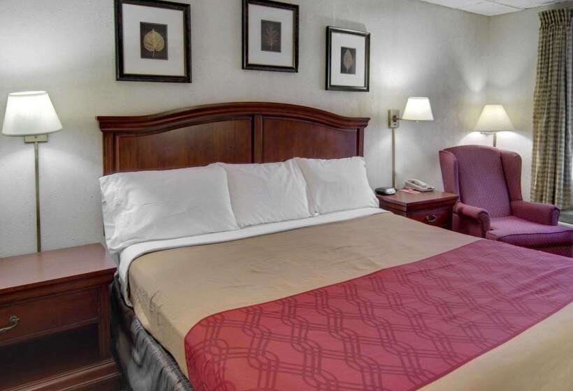 هتل Rodeway Inn Conference Center El Dorado