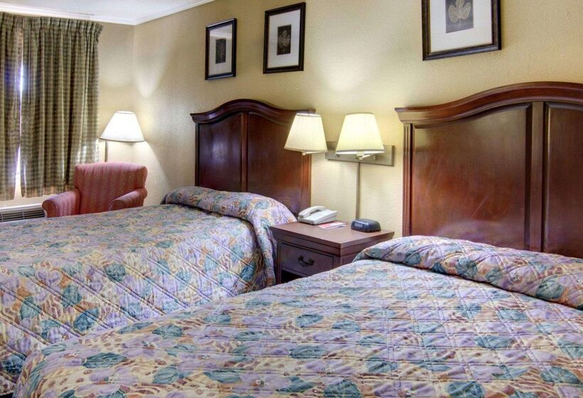 هتل Rodeway Inn Conference Center El Dorado