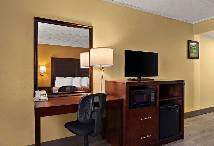 בית מלון כפרי Econo Lodge Flagstaff Route 66