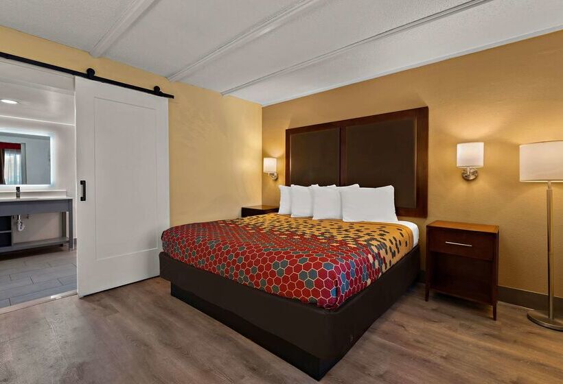 هتل Econo Lodge Flagstaff Route 66