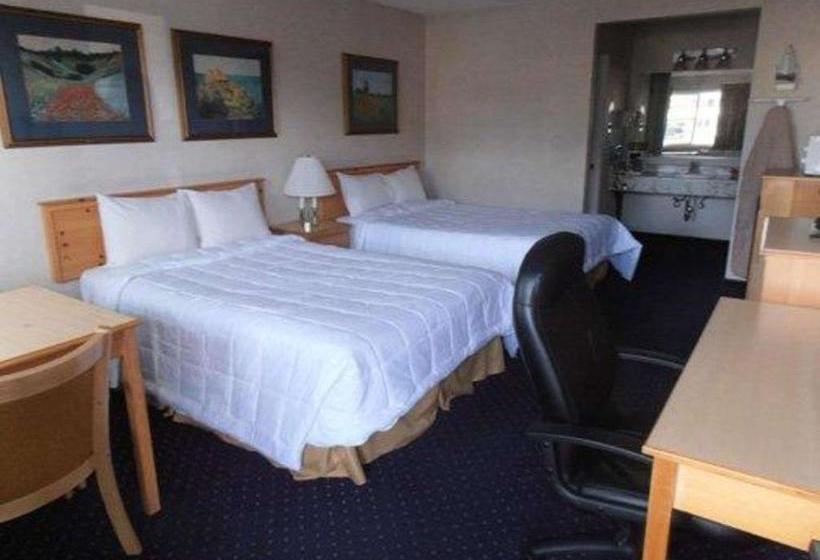 ホテル Econo Lodge Inn & Suites Central