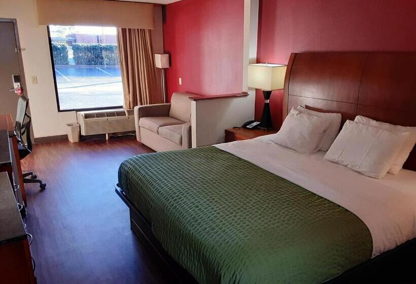 호텔 Econo Lodge Inn & Suites