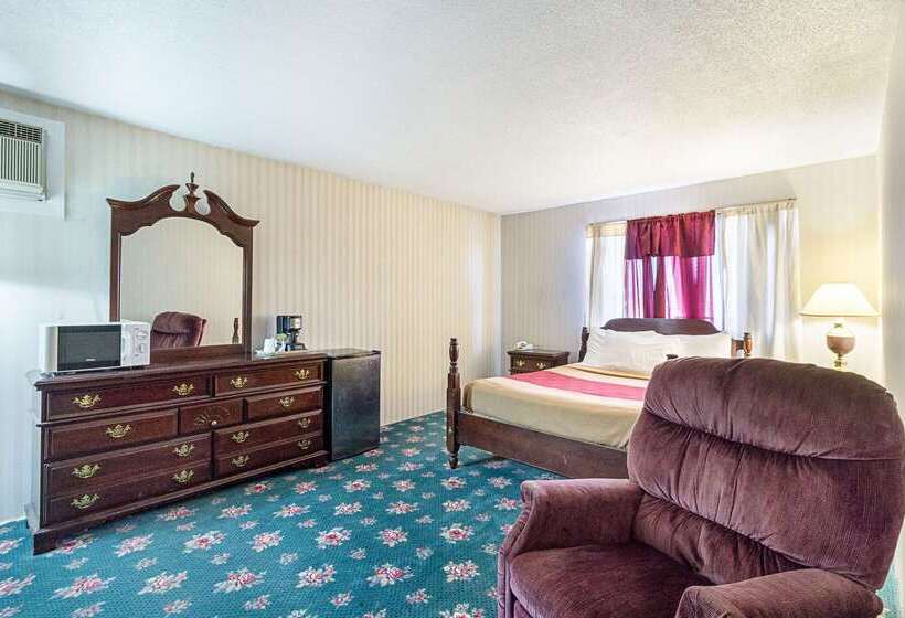 فندق Jackson Inn