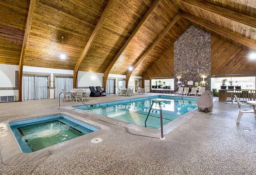 فندق Jackson Inn