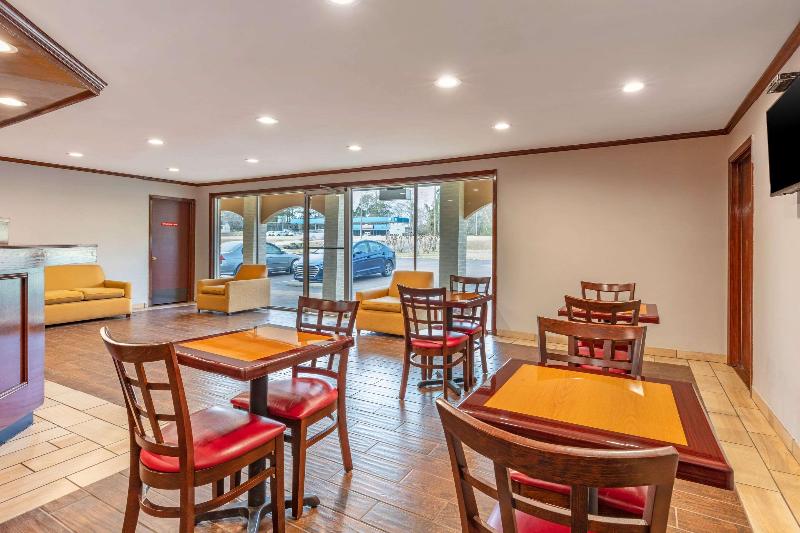 فندق Econo Lodge