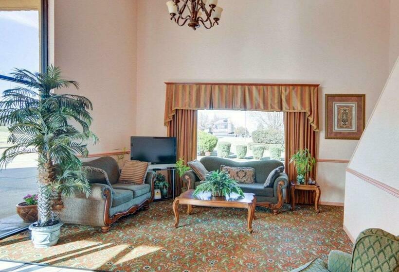 فندق Econo Lodge Marshall