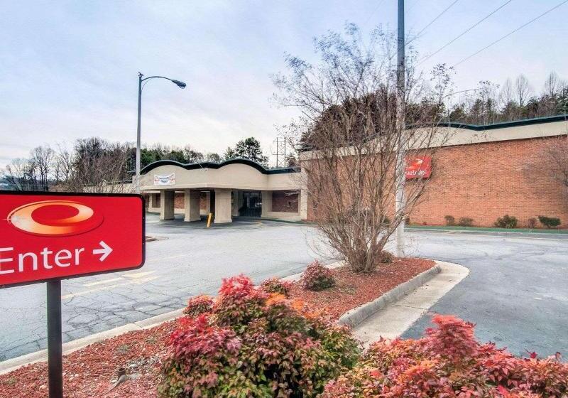 فندق Econo Lodge