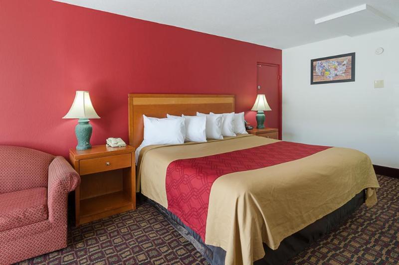 فندق Econo Lodge