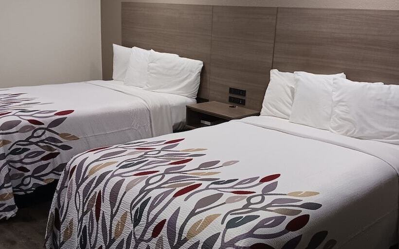 Отель Red Roof Inn Nacogdoches