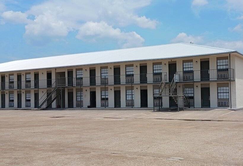 فندق Red Roof Inn Nacogdoches