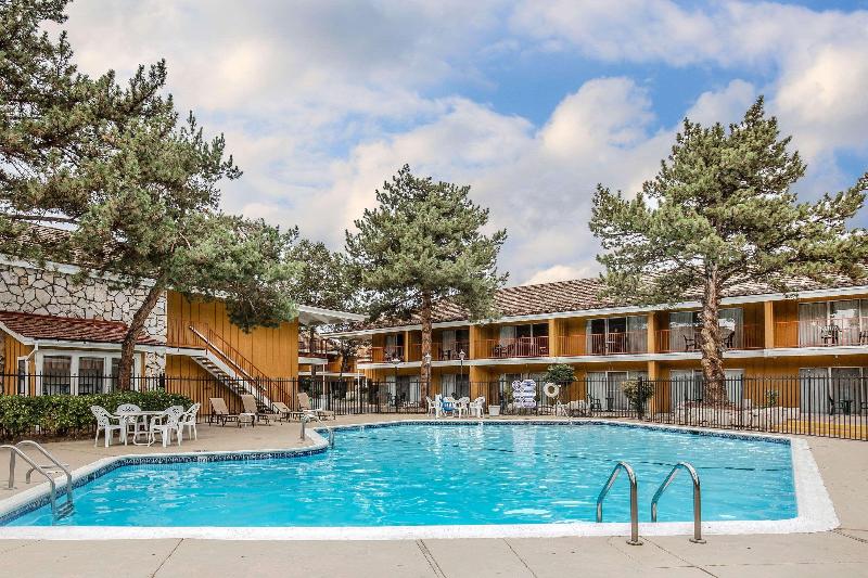 هتل Econo Lodge Near Reno Sparks Convention Center
