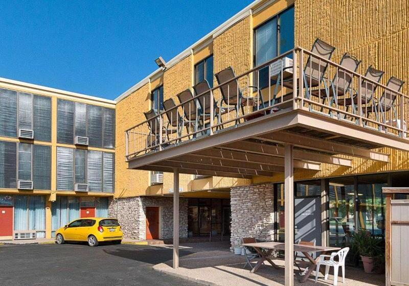 فندق Econo Lodge