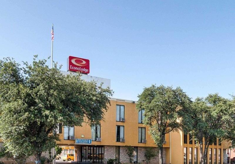 فندق Econo Lodge