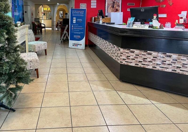 فندق Econo Lodge