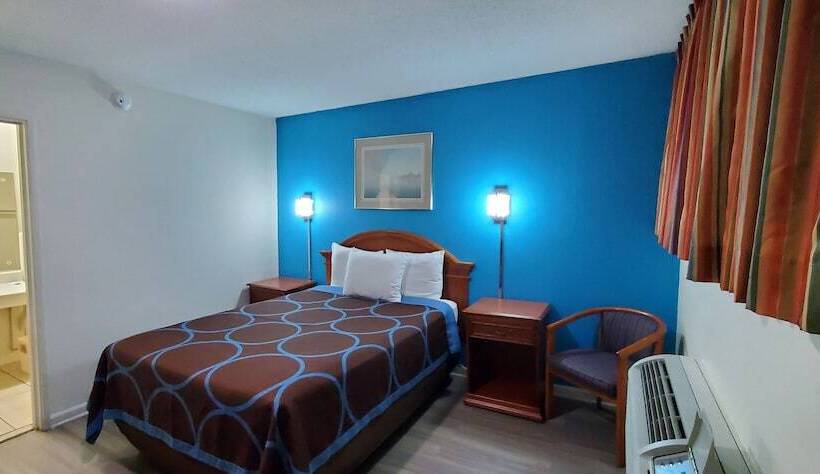 فندق Economy Inn