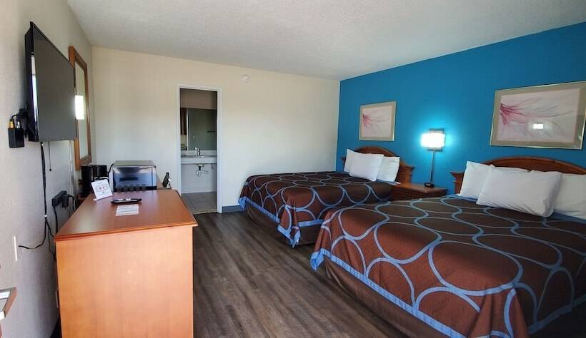 فندق Economy Inn