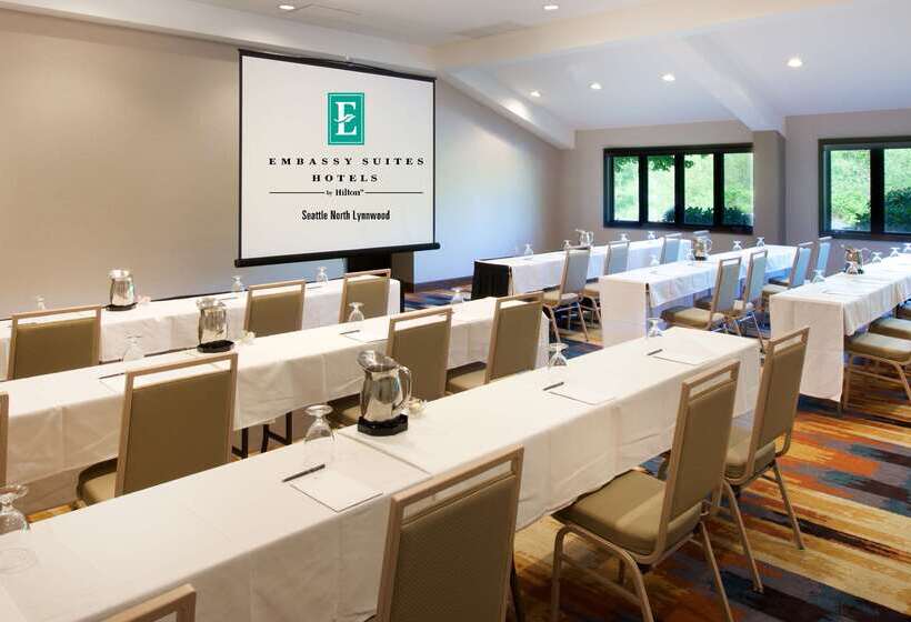 호텔 Embassy Suites By Hilton Seattle North Lynnwood