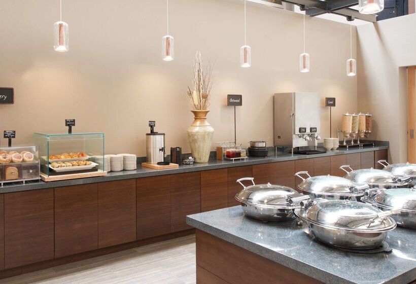 호텔 Embassy Suites By Hilton Seattle North Lynnwood