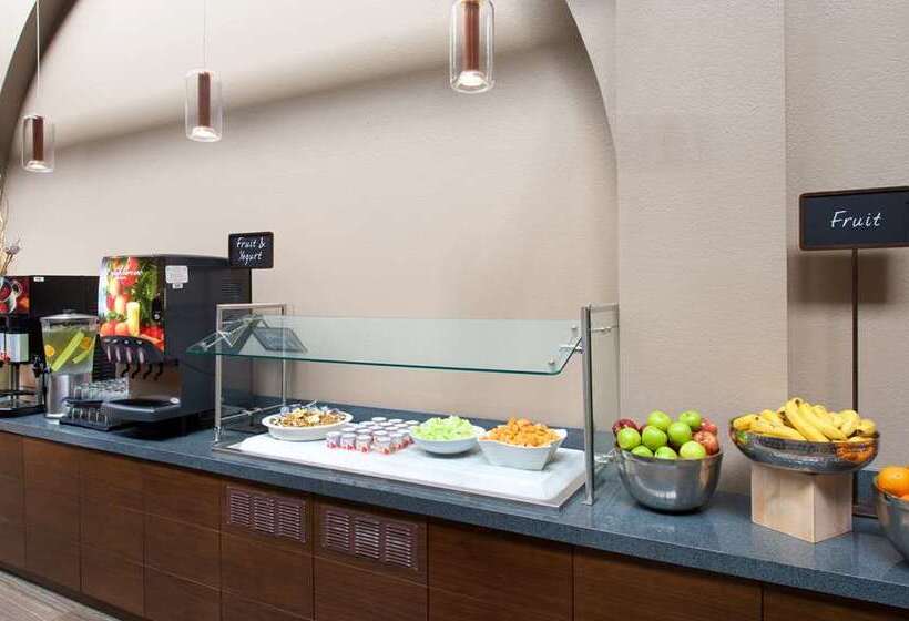 호텔 Embassy Suites By Hilton Seattle North Lynnwood