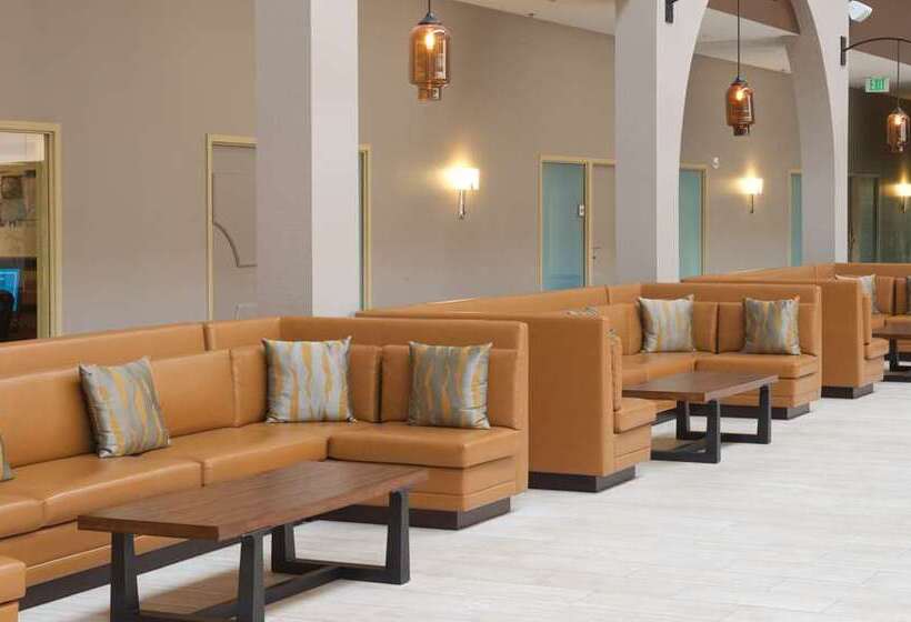 호텔 Embassy Suites By Hilton Seattle North Lynnwood