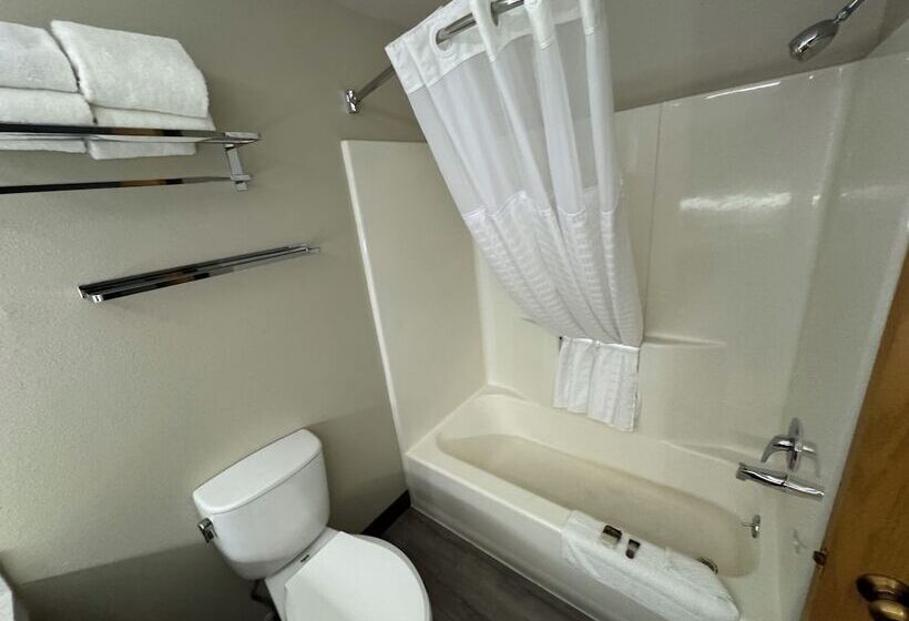 هتل Extended Stay America Premier Suites   Portland   North