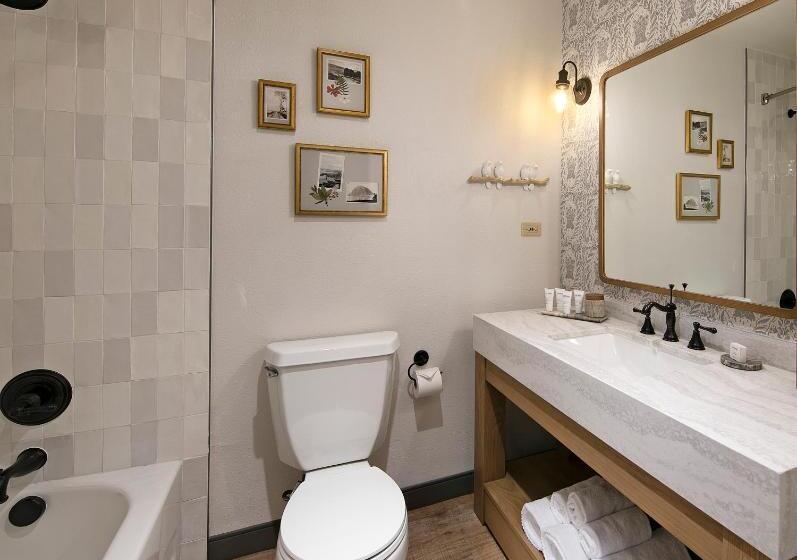 酒店 Fireside Inn On Moonstone Beach