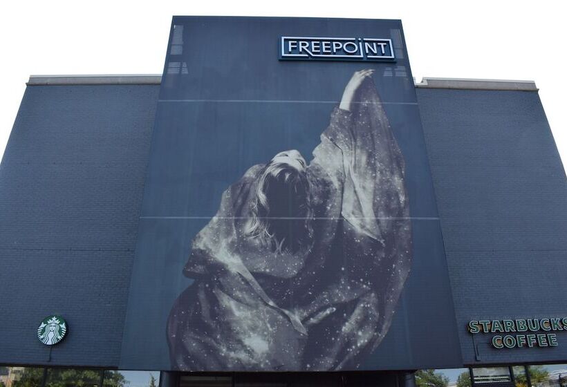 Freepoint Hotel Cambridge, Tapestry Collection By Hilton