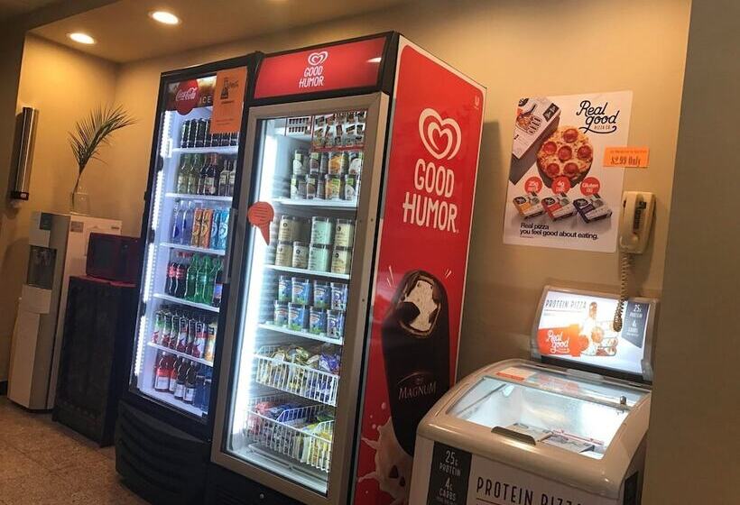 فندق Greentree Inn & Suites Los Angeles   Alhambra   Pasadena