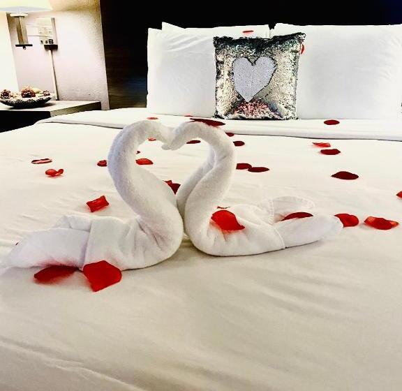 فندق Greentree Inn & Suites Los Angeles   Alhambra   Pasadena