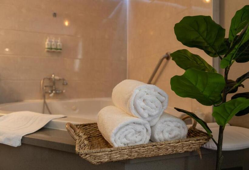 فندق Greentree Inn & Suites Los Angeles   Alhambra   Pasadena