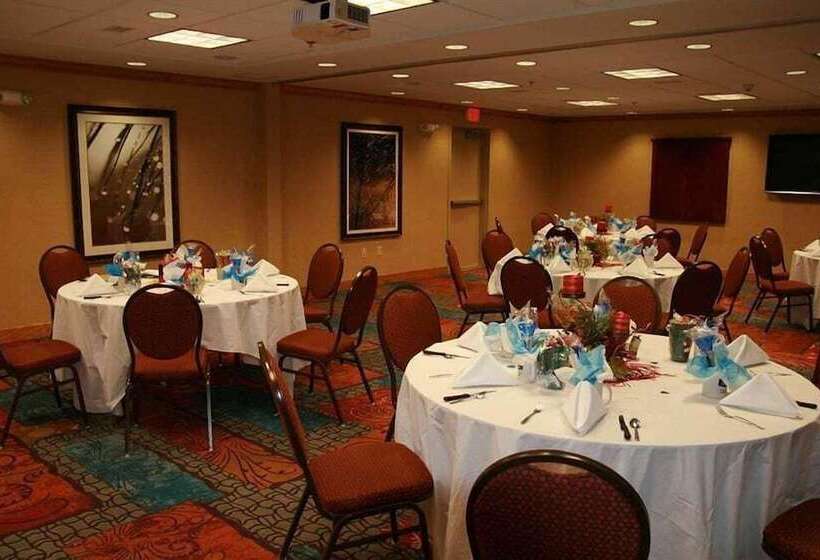 فندق Hampton Inn & Suites Craig