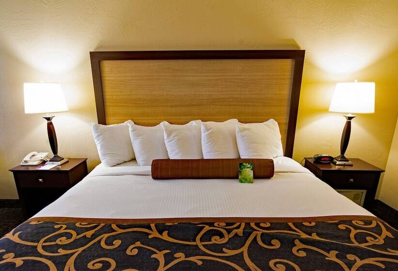 ホテル Heritage Inn