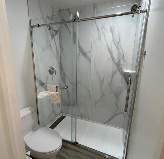 فندق Hillside Inn