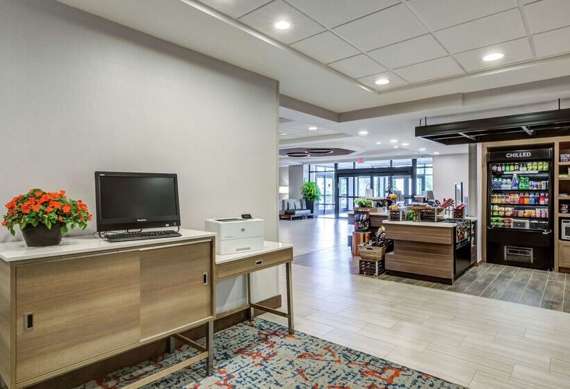 فندق Hilton Garden Inn Boston/waltham