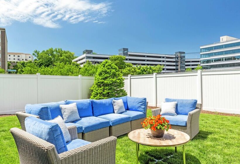 فندق Hilton Garden Inn Boston/waltham