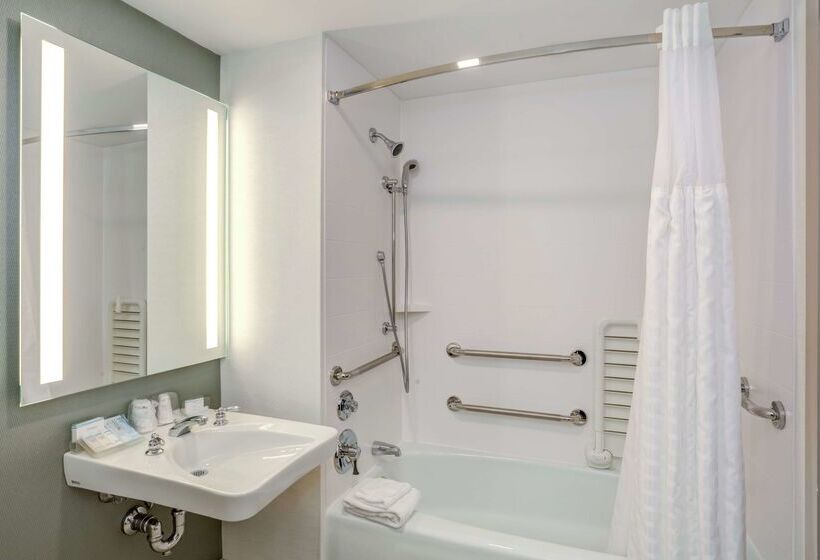בית מלון כפרי Hilton Garden Inn Boston/waltham