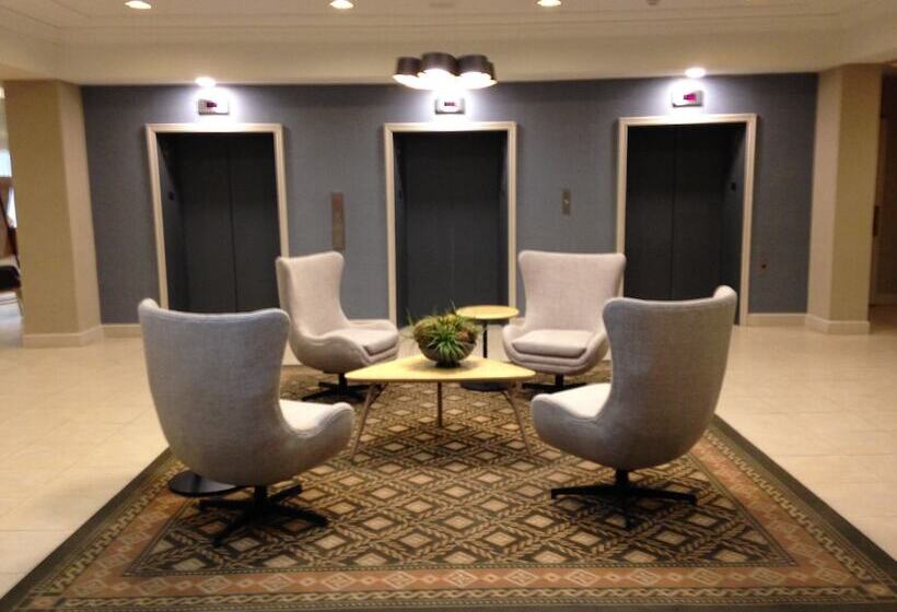 ホテル Holiday Inn & Suites Pittsfield Berkshires, An Ihg