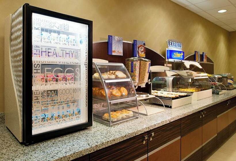 호텔 Holiday Inn Express Pittsburgh West   Greentree, An Ihg